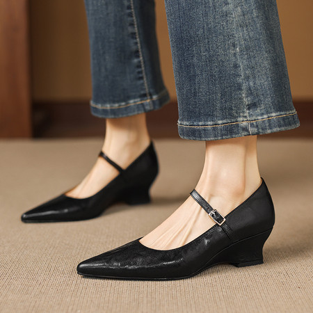 Maggie吴芊莹&7811