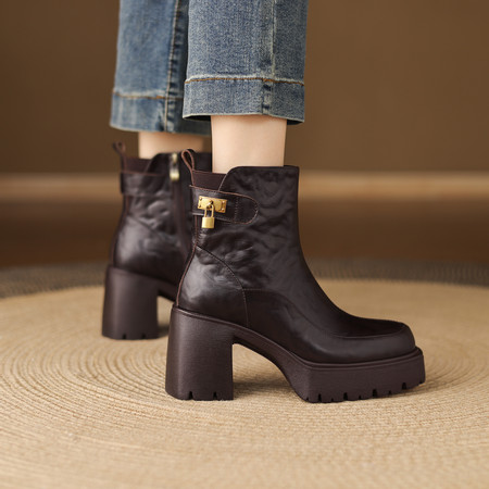 天伊美鞋业&1610