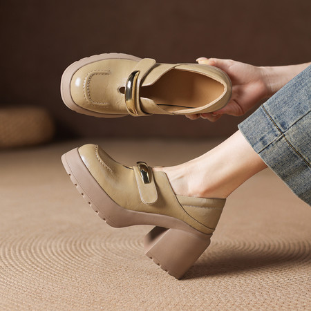 天伊美鞋业&7096