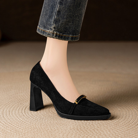 炜晨鞋业有限公司&L175-20F